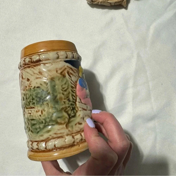 2 Ceramic Germain-Inspired Beer Steins Made in Japan - Picture 5 of 16